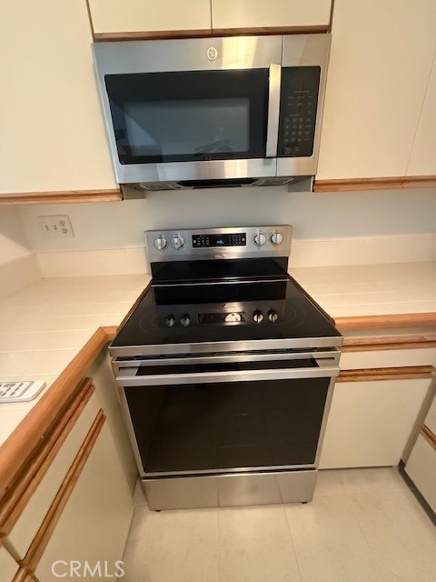 New Horizons (NHOR) - Residential Lease