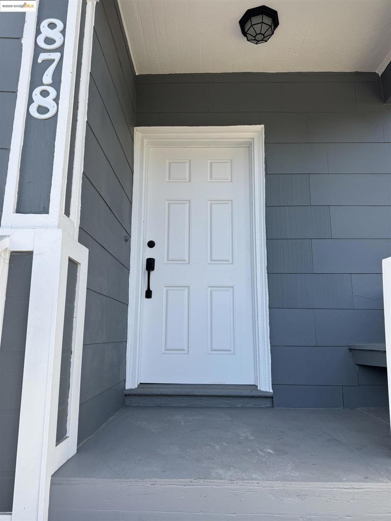 WEST OAKLAND - Residential