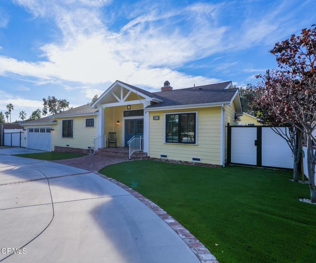 Photo of 4703 Oakwood Avenue, La Canada Flintridge, CA 91011 (MLS # P1-26557)