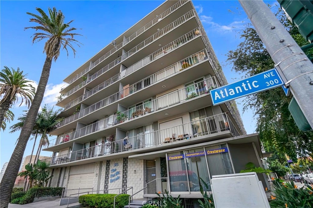 Photo of 375 Atlantic Avenue #607, Long Beach, CA 90802 (MLS # PW26196141)