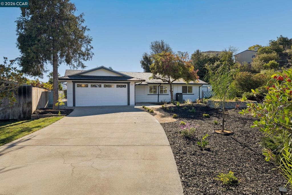 112 Zamora Ct