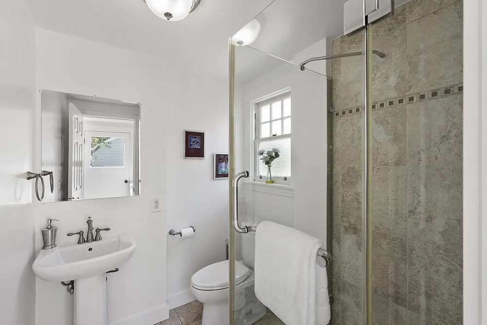 San Mateo, California 94402, United States, 3 Bedrooms Bedrooms, ,2 BathroomsBathrooms,Residential,Active,154109