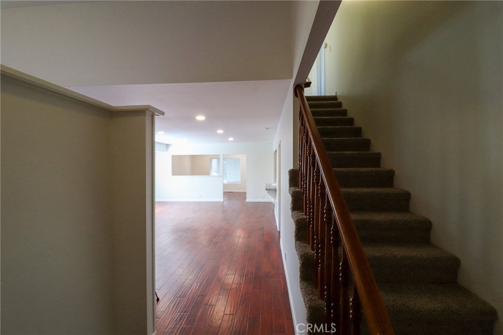 OLD TOWNE - Residential Income