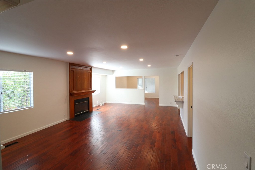 OLD TOWNE - Residential Income