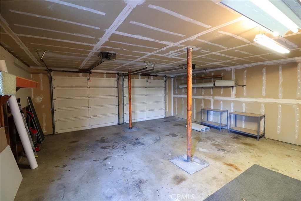 OLD TOWNE - Residential Income