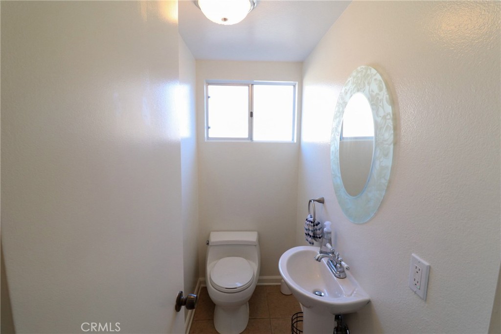 OLD TOWNE - Residential Income