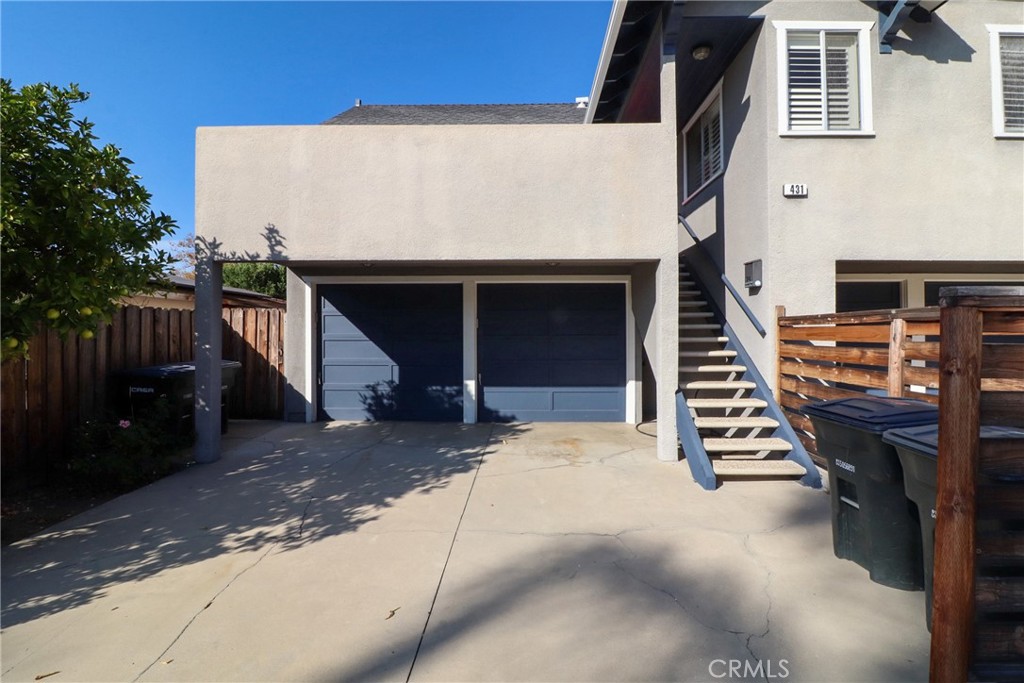 OLD TOWNE - Residential Income