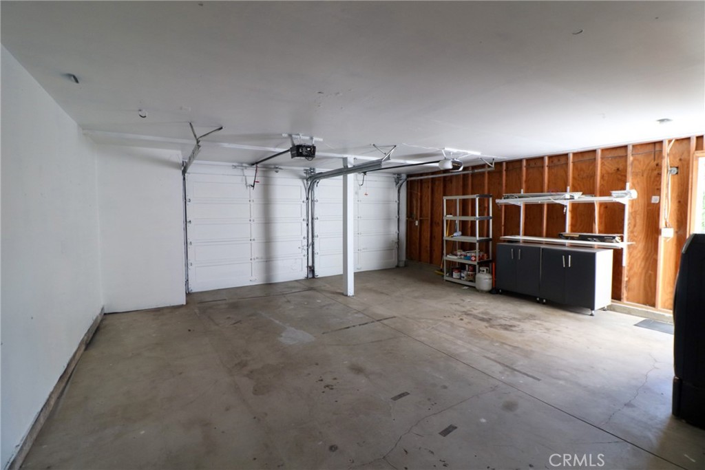 OLD TOWNE - Residential Income