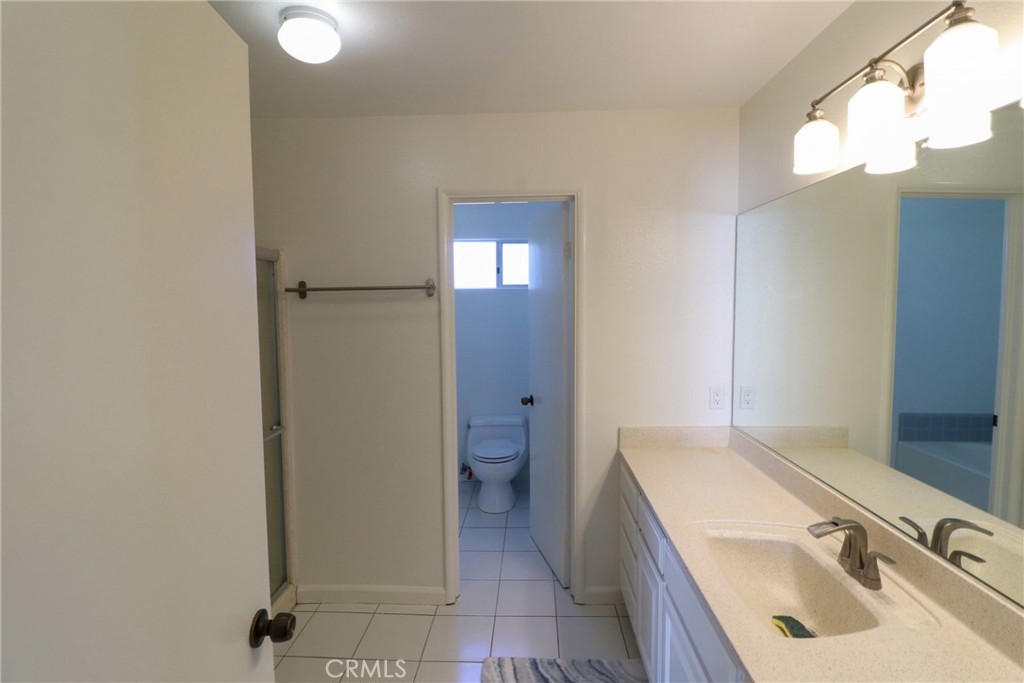 OLD TOWNE - Residential Income