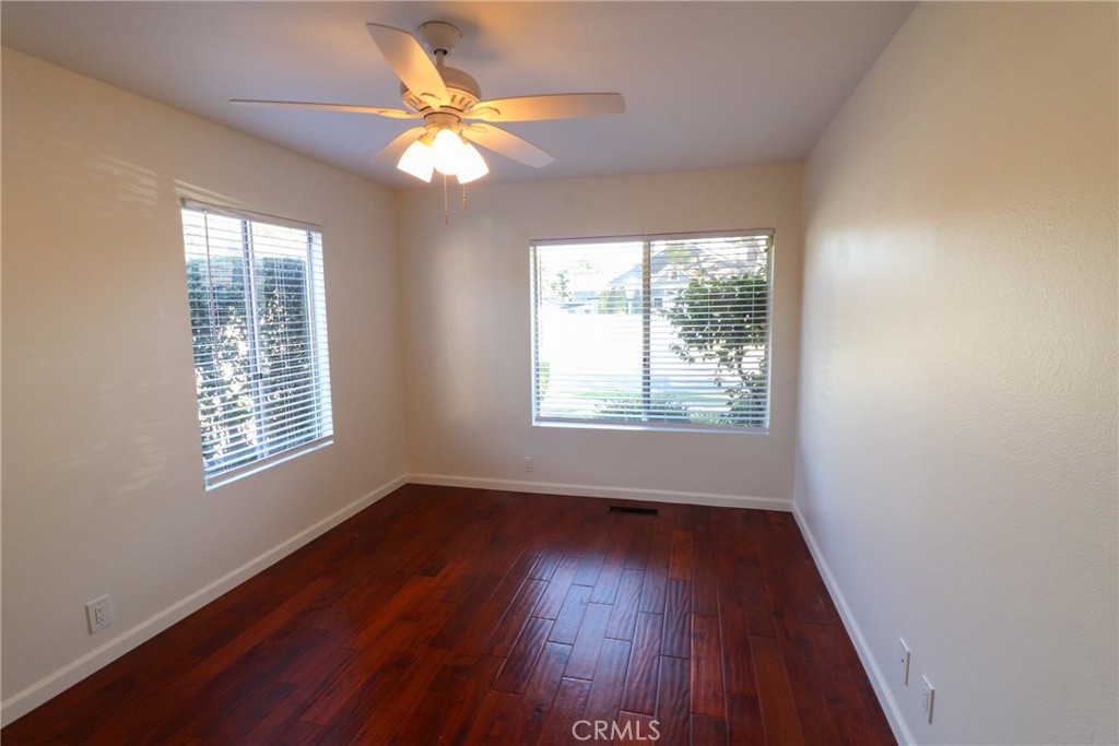 OLD TOWNE - Residential Income