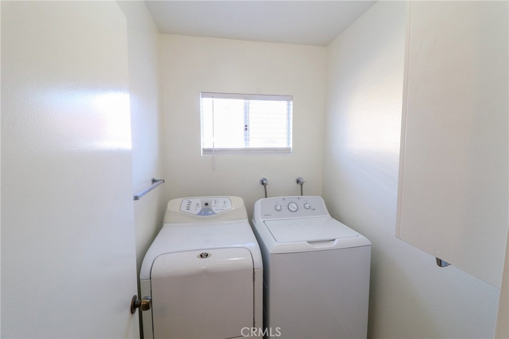 OLD TOWNE - Residential Income