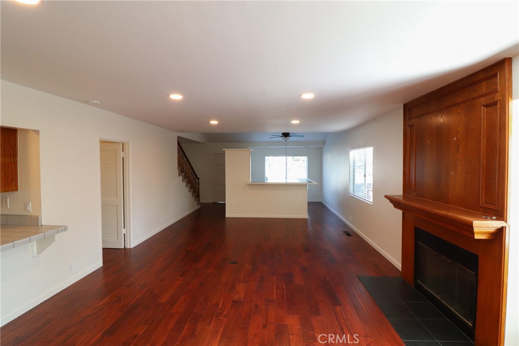 OLD TOWNE - Residential Income