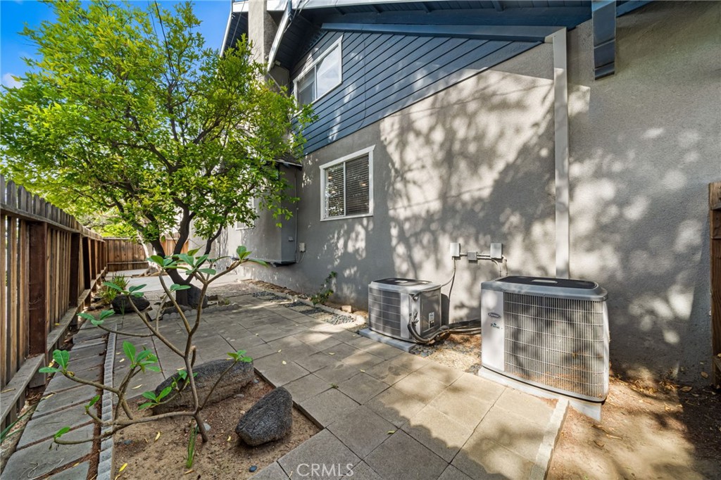 236 S Shaffer Street