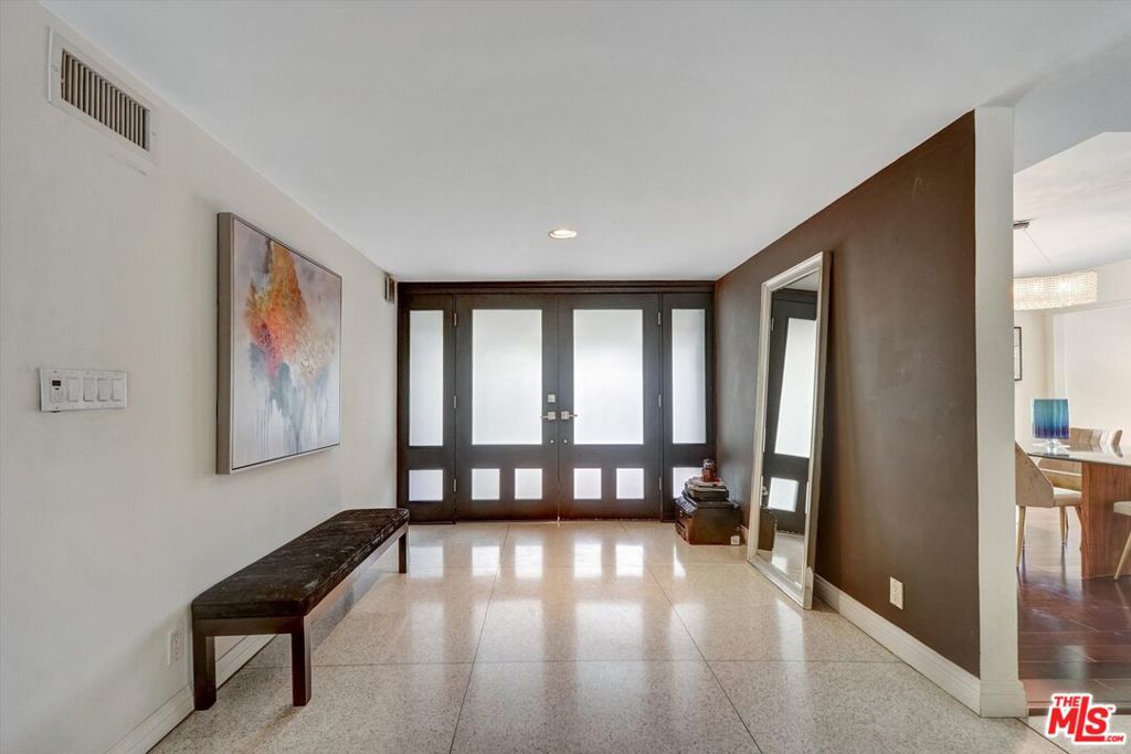 3530 Royal Woods Drive