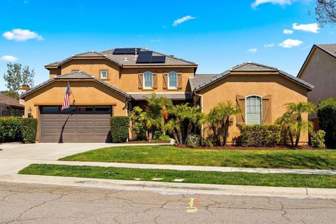 Photo of 448 Kennedy Court, Escondido, CA 92027 (MLS # PTP2600947)