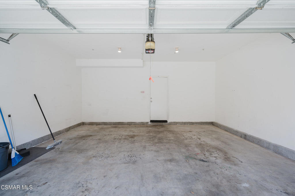 Patricia Gardens-231 - 1001702 - Residential Lease