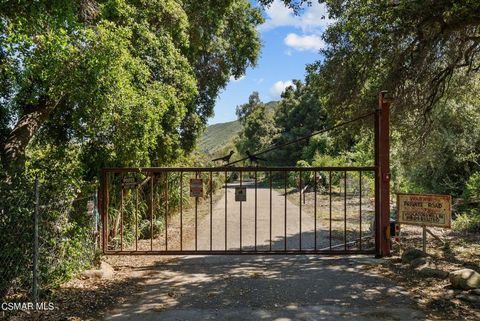Tiny photo for 5682 Pine Grove Road, Santa Paula, CA 93060 (MLS # 226002841)