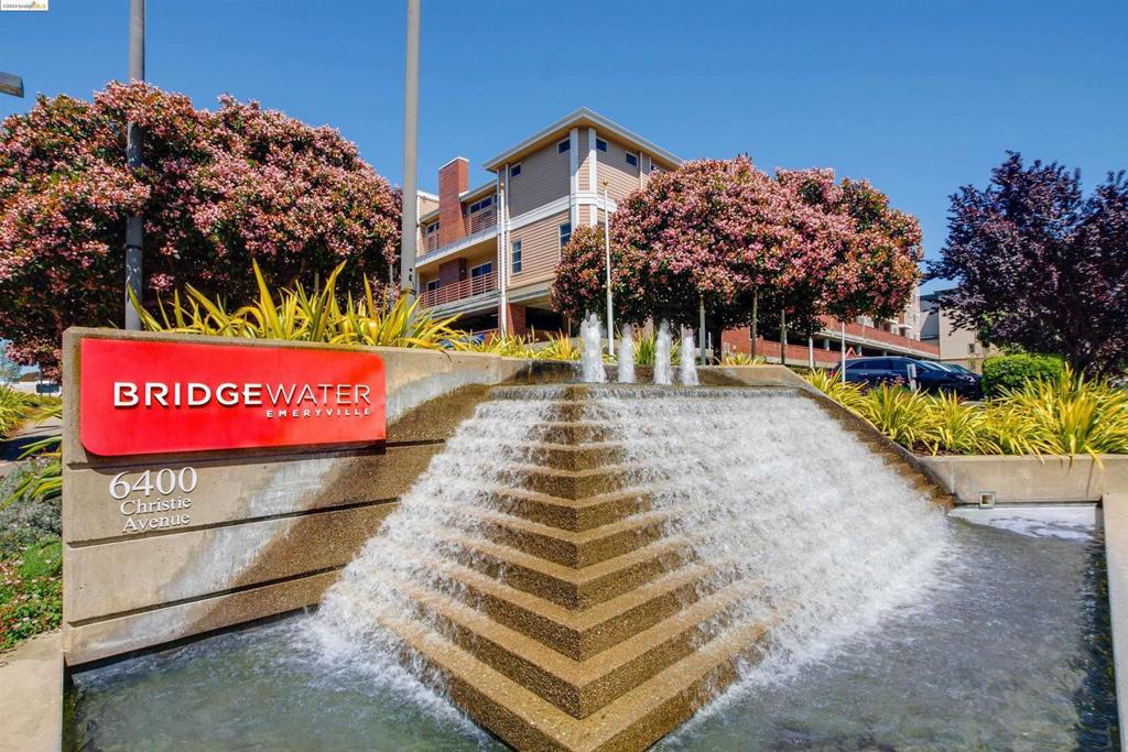 Spacious one bedroom one bath condo at the highly desirable Bridgewater complex in Emeryville. Bridgewater complex provides resort style living, with many amenities such as EV chargers community pool, hot tub, club house, fitness center, sauna, yoga Studio, ,courtyard with BBQ area. security building. This one bedroom one bath condo is located close to front door entrances. Open-concept kitchen with stainless steel appliances and granite countertops. Close to the heart of the East Bay and just minutes to SF, 80, 580, 880, Amtrak, and BART.