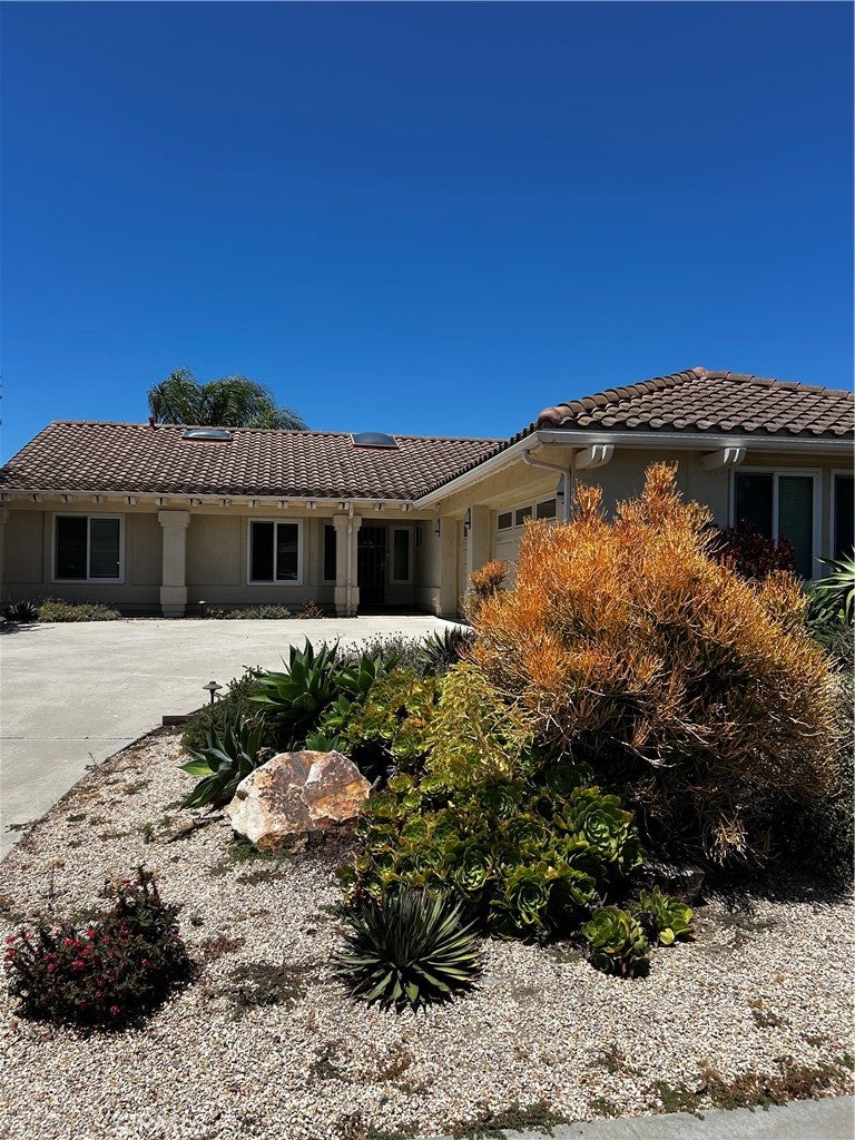 4454 San Joaquin ST