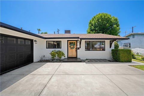 Photo of 6709 Sheltondale Avenue, West Hills, CA 91307 (MLS # SR26190076)
