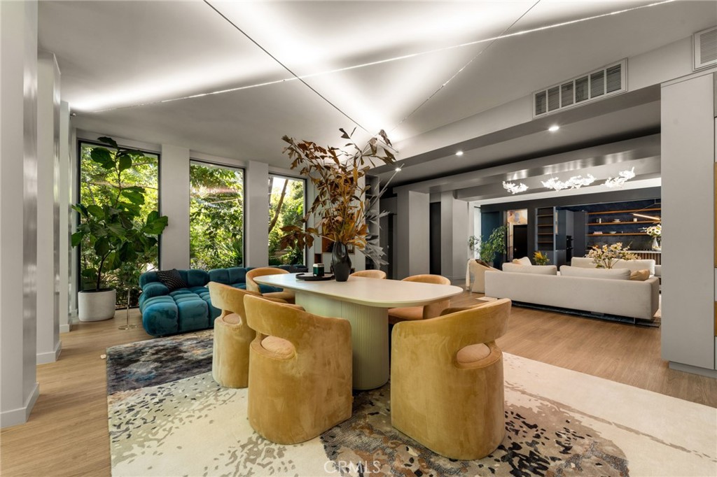 3191 Laurel Canyon Boulevard