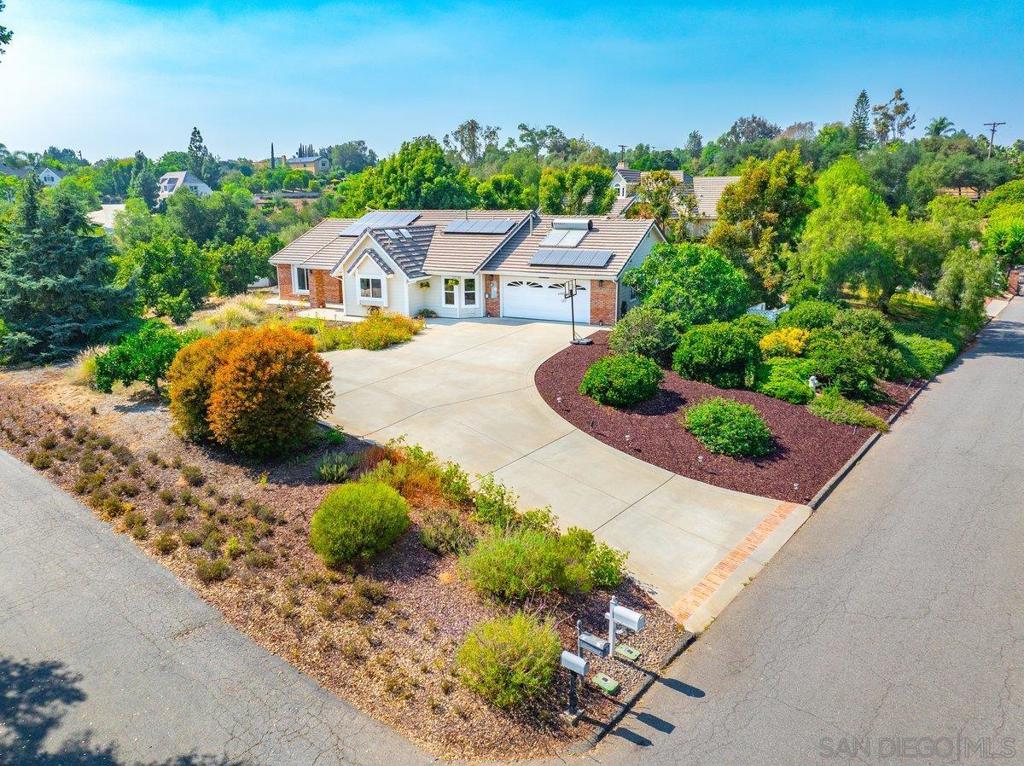 413 Beavercreek Ln
