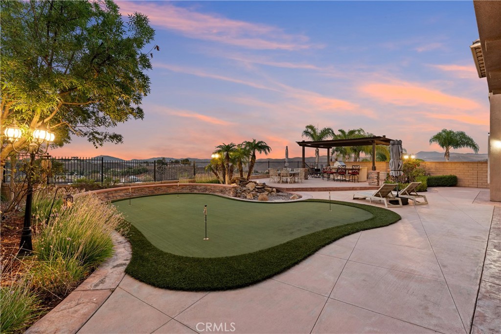 8072 Soft Winds Drive