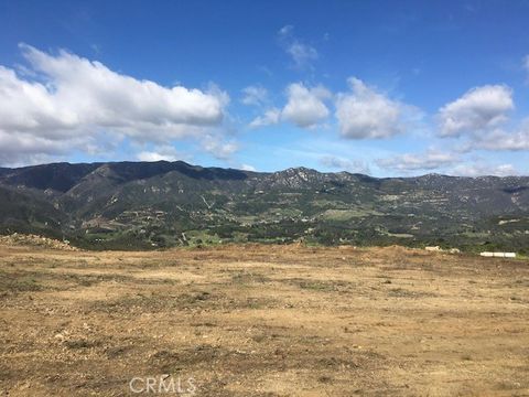 Photo of 39939 Jones Road, Fallbrook, CA 92028 (MLS # SW24250248) Photo of 39939 Jones Road, Fallbrook, CA 92028 (MLS # SW24250248)
