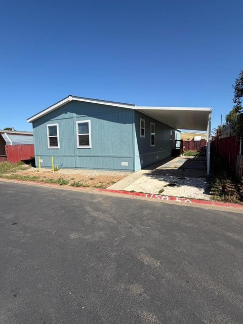 Photo of 3423 Clubhouse Drive, Sacramento, CA 95823 (MLS # ML82049081)
