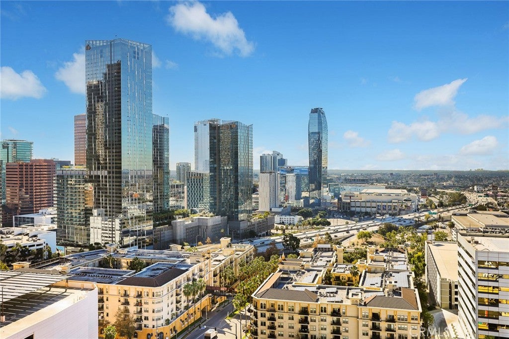 1100 Wilshire Boulevard