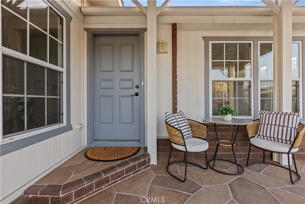 5200 Irvine Boulevard 210