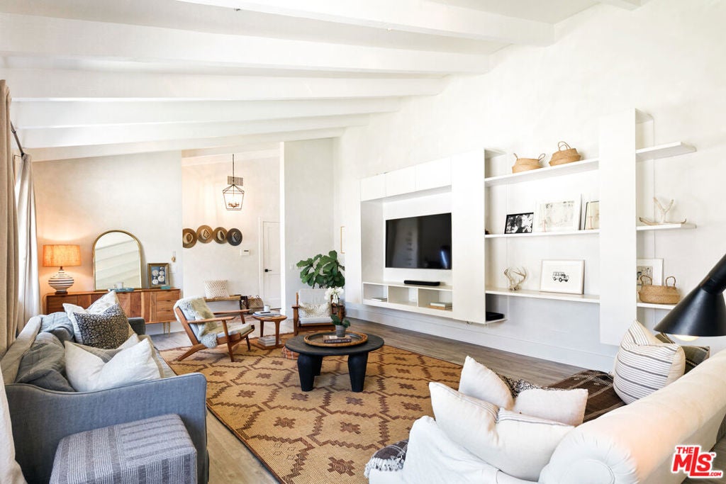 29328 Heathercliff Road, Malibu CA 90265