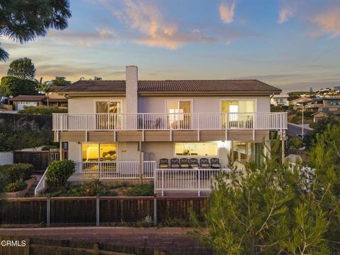 Tiny photo for 5382 Edgehill Circle, Ventura, CA 93003 (MLS # V1-33773)