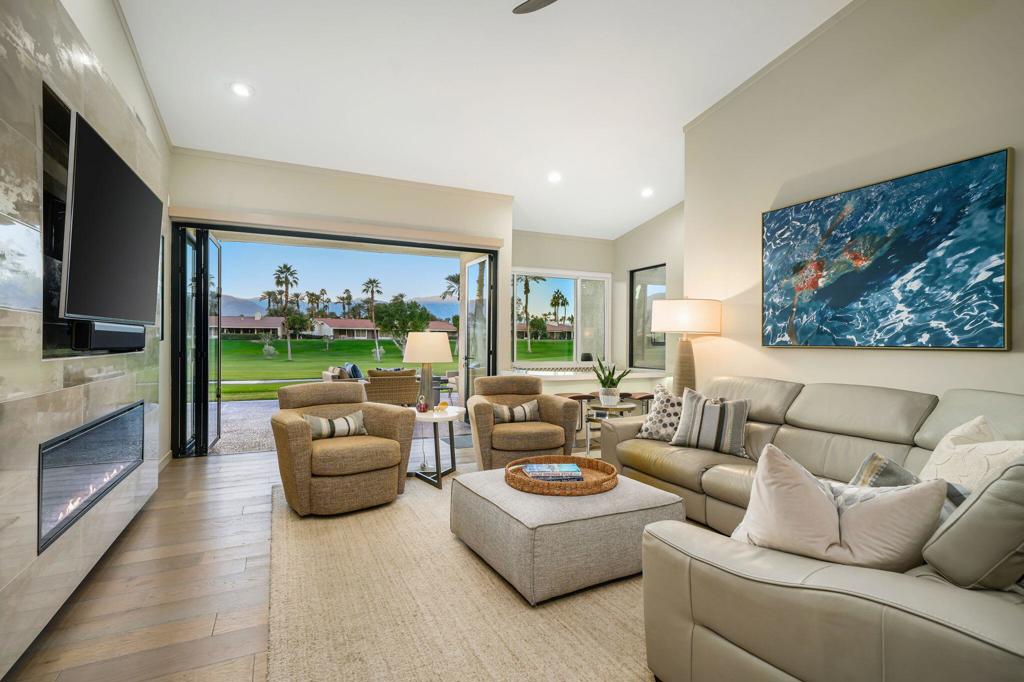 Desert Horizons C.C. - Residential