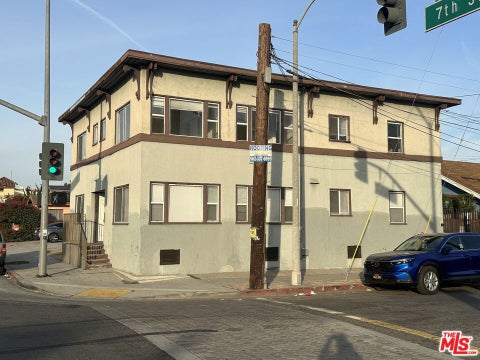 Photo of 1089 E 7th Street, Long Beach, CA 90813 (MLS # 26870317)