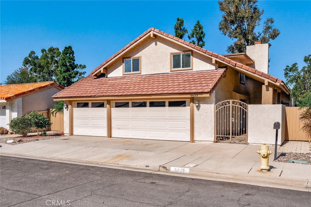 6633 E Paseo Del Norte