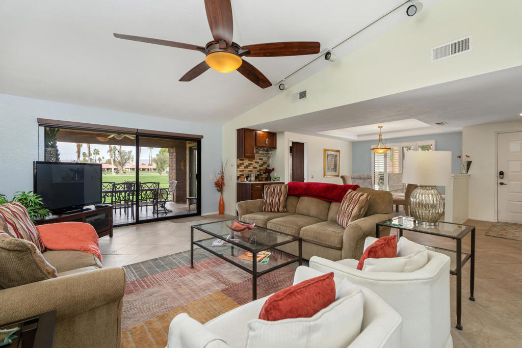 Chaparral C.C. - Residential