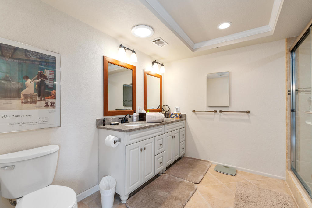 Chaparral C.C. - Residential