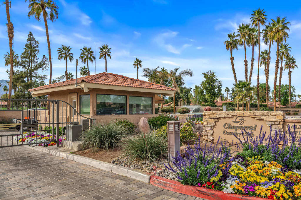Chaparral C.C. - Residential