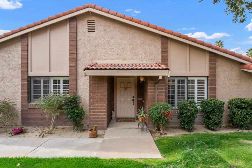Chaparral C.C. - Residential