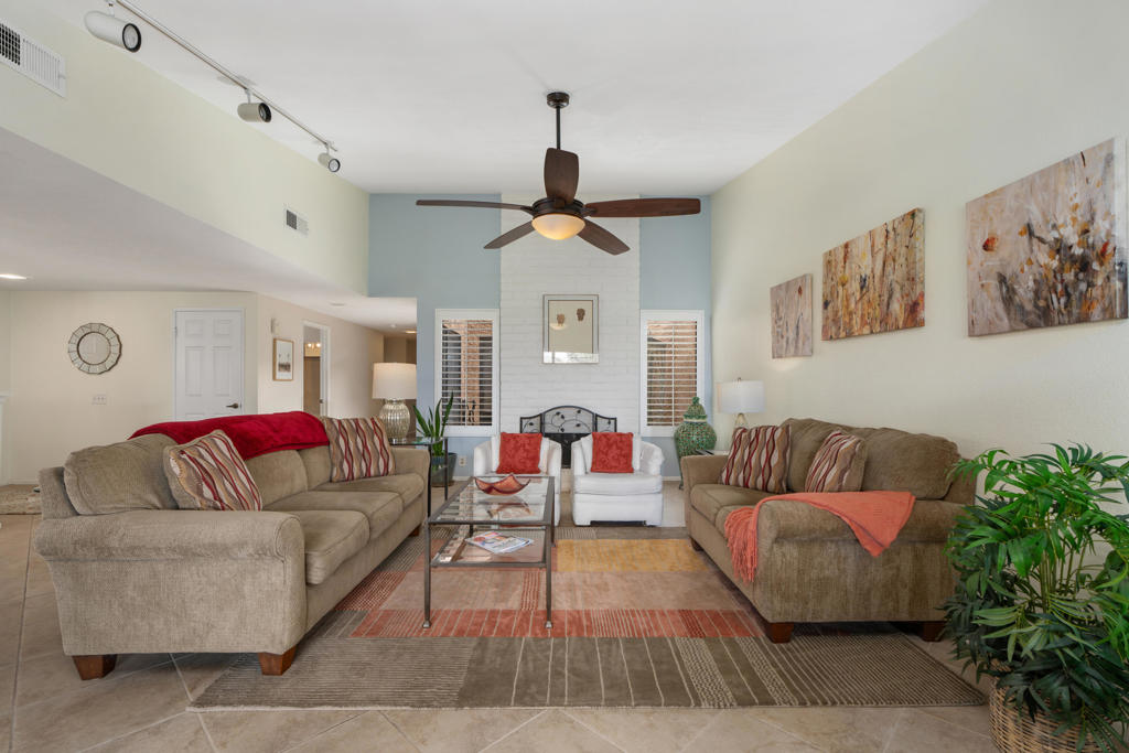 Chaparral C.C. - Residential
