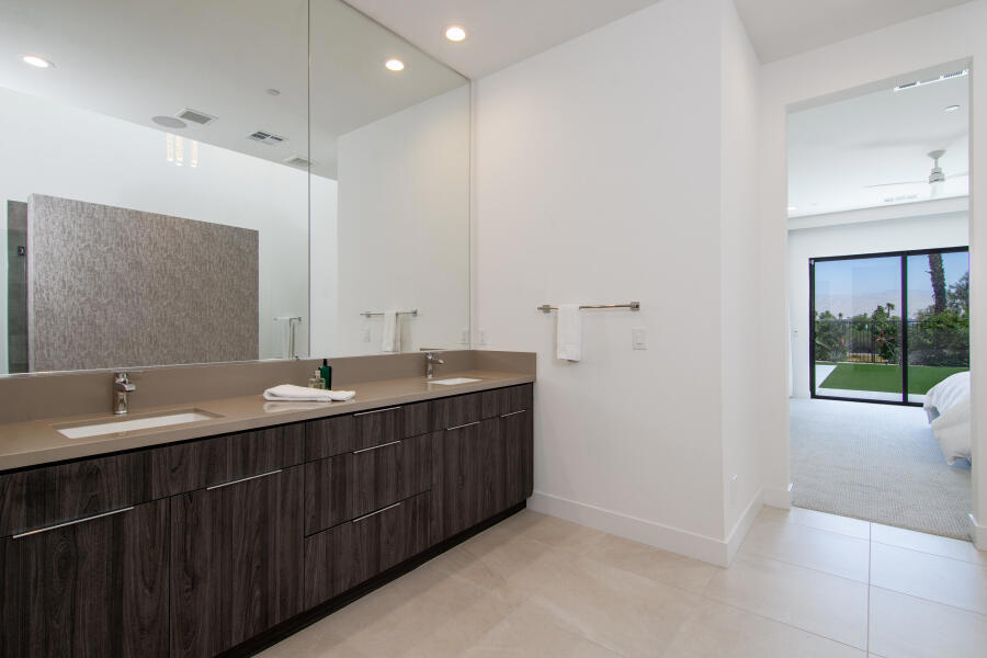 Escena - Residential