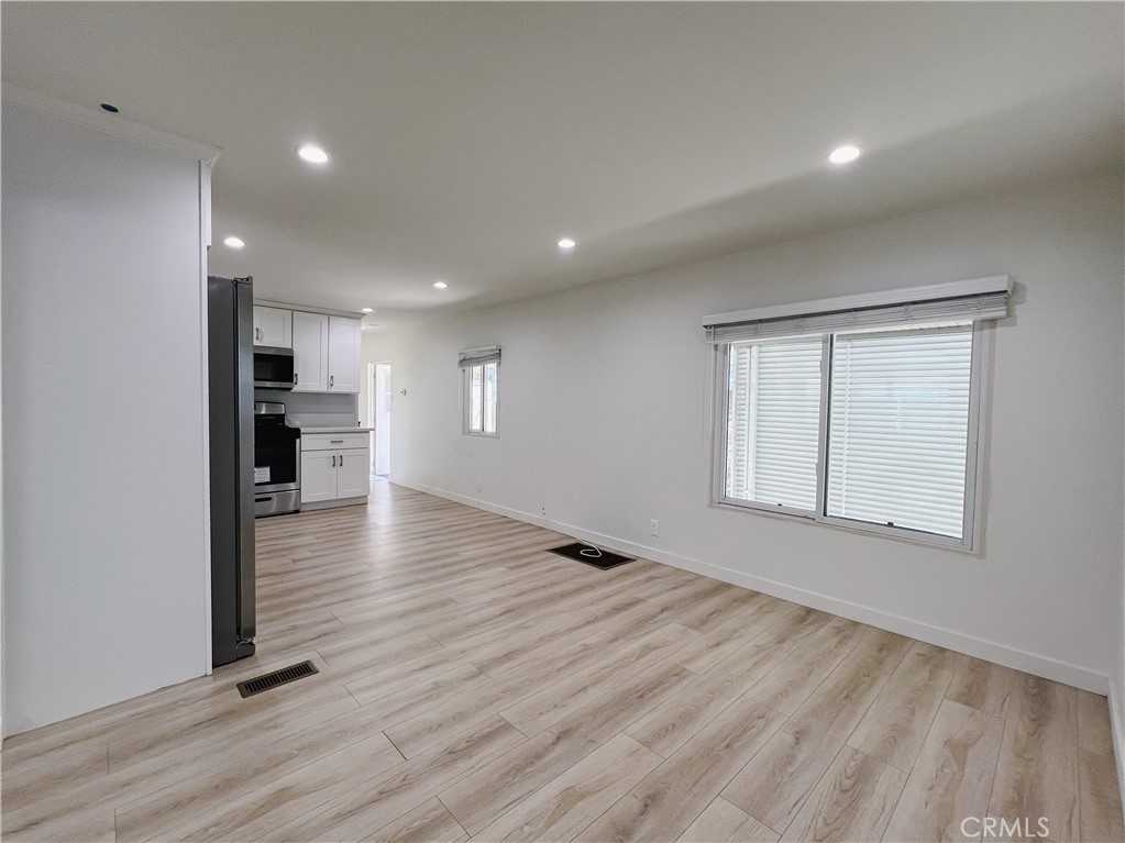 1245 W Cienega Ave Sp 162