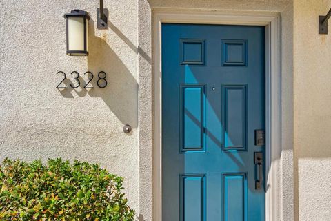 Tiny photo for 2328 Stardust, Escondido, CA 92025 (MLS # PTP2601764)