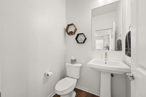 Tiny photo for 2328 Stardust, Escondido, CA 92025 (MLS # PTP2601764)