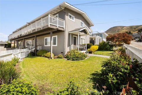 Photo of 31 8th Street, Cayucos, CA 93430 (MLS # SC26102068)