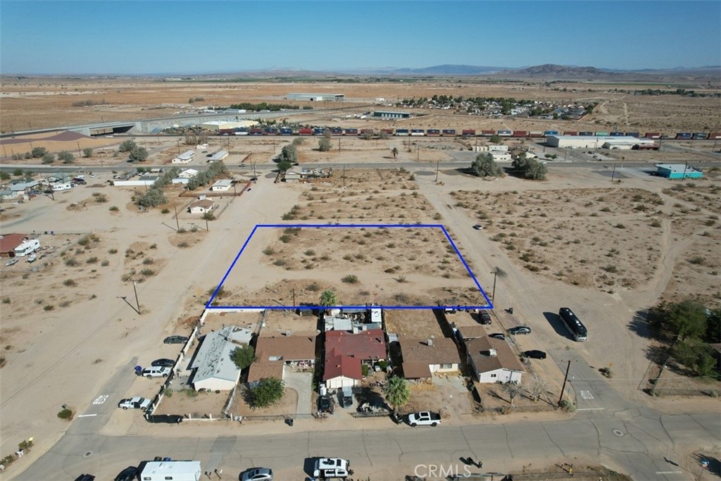 Here's your chance to own a terrific residential lot in the developing Lenwood area of Barstow. Close to the planned BNSF Rail Hub this ~1.29 acre lot is next to established homes and utilities are at the street. Build your home, subdivide for development or hold for future appreciation, there are numerous opportunities with this really well priced lot. Buyer to conduct their own due diligence with regard to land use, subdivision and development.