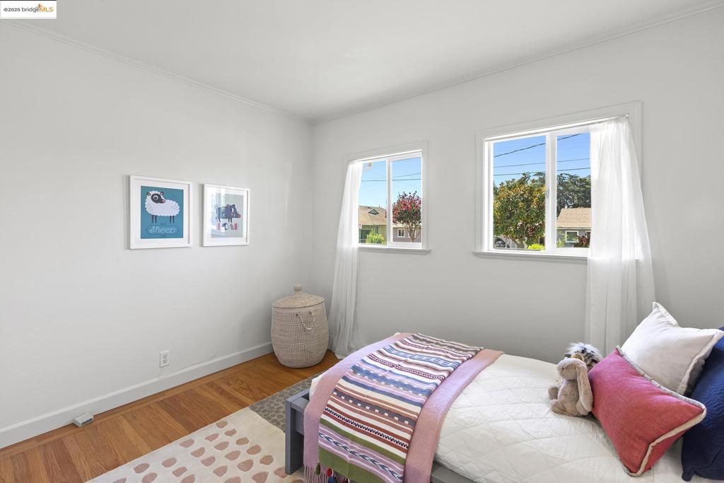 CENTRAL HAYWARD - Residential
