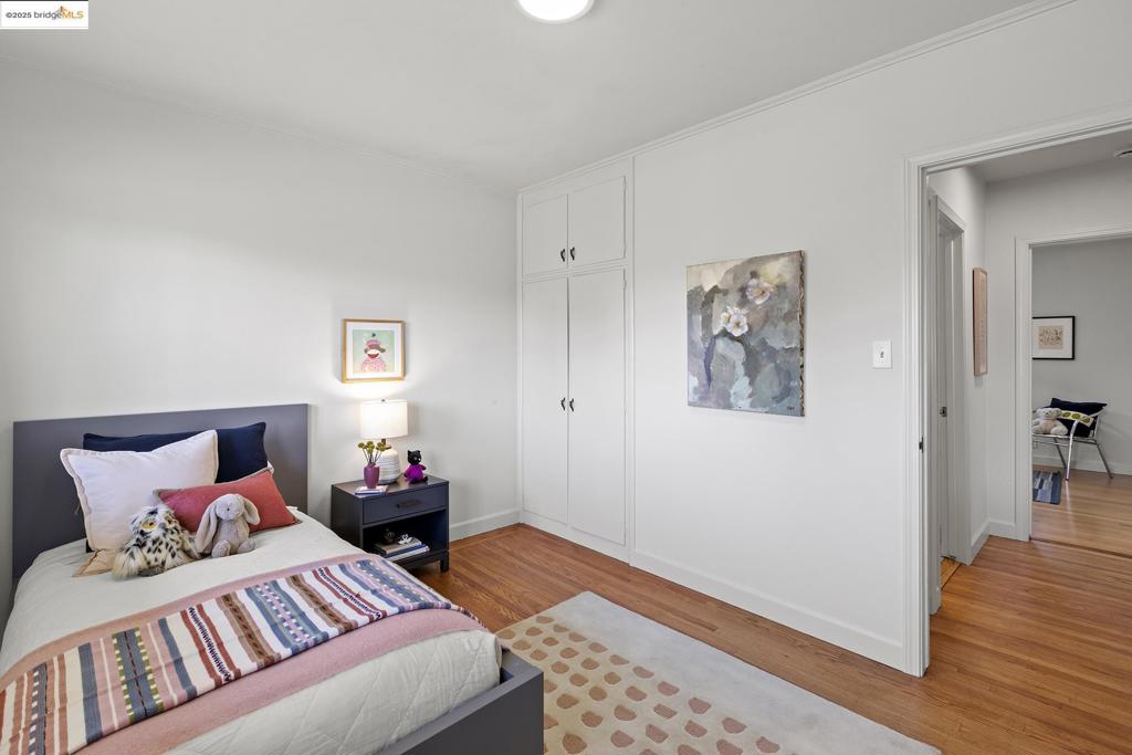 CENTRAL HAYWARD - Residential