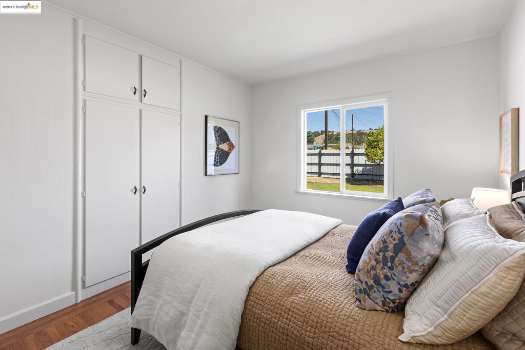 CENTRAL HAYWARD - Residential
